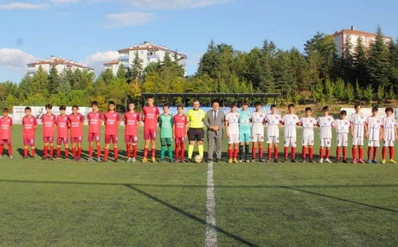 U-14  Galip Gelmeye Devam Ediyor