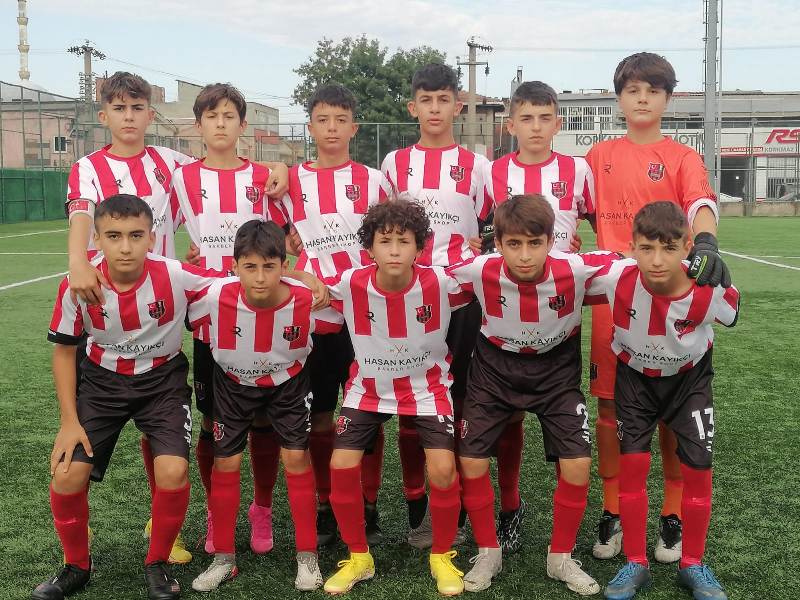 U-14 takımı rakiplerini korkutmaya devam ediyor