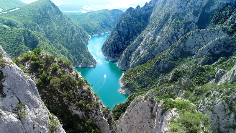 Şahinkaya Kanyonu Samsun Turizminin gözdesi oldu